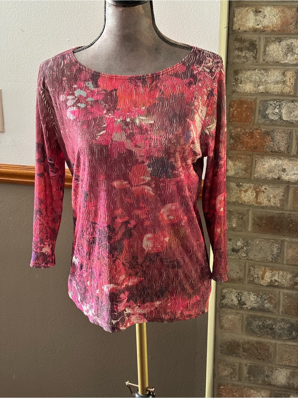 Coldwater Creek Pink Floral Long Sleeve Scoop Neck Top